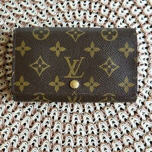 Louis Vuitton Monogram Porte Monnaie Billets Tresor Bifold Wallet